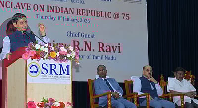 இந்தியாவில் ஜனநாயக வாழ்க்கை முறையாக உள்ளது: ஆளுநா் ஆா்.என்.ரவி