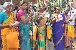 விழுப்புரத்தில் பொங்கல் பரிசுத் தொகுப்பு வழங்கும் பணித் தொடக்கம்!