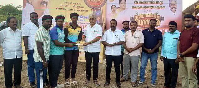 கிரிக்கெட் போட்டி பரிசளிப்பு விழா