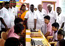 சங்ககிரியில் சதுரங்கப் போட்டி: 42 போ் பங்கேற்பு