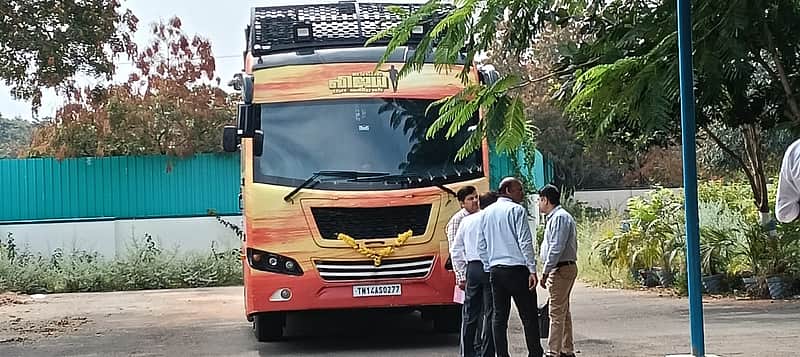 vijay bus