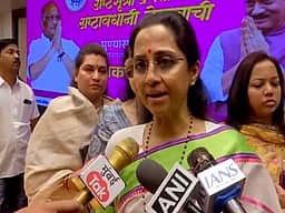 குதிரை பேரம் தடுக்க மசோதா கொண்டுவரப்படும்: சுப்ரியா சுலே