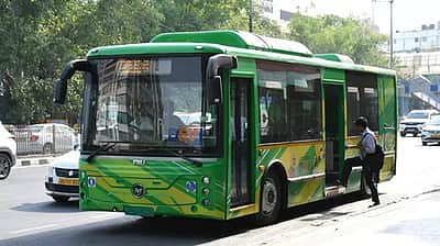 3,330 மின்பேருந்துகளை கொள்முதல் செய்ய தில்லி அரசு திட்டம்!