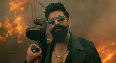 20 கோடி பார்வைகளைக் கடந்த டாக்ஸிக் டீசர்!