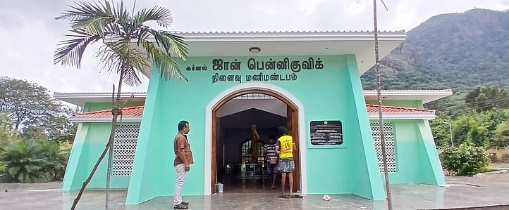 பென்னிக்குயிக்  பிறந்தநாளை முன்னிட்டு மணிமண்டபம் புதுப்பிப்பு
