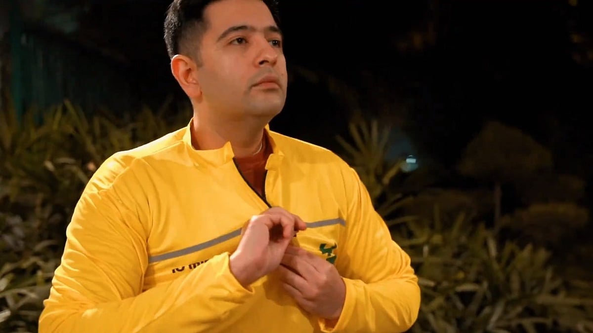 ஒரு நாள் டெலிவரி முகவராக மாறிய ஆம் ஆத்மி எம்.பி. ராகவ் சத்தா!