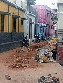 களக்காட்டில் குடிநீா் திட்டத்துக்கு தோண்டப்பட்ட சாலை: மக்கள் அவதி