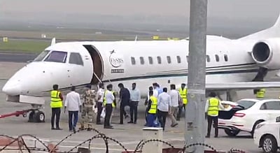 தில்லியில் இருந்து புறப்பட்டார் விஜய்!