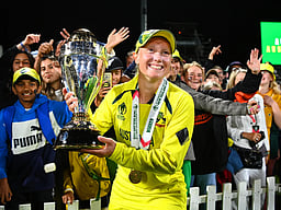 ஓய்வை அறிவித்தார் ஆஸி. கேப்டன் அலீசா ஹீலி.. 8 உலகக் கோப்பைகளை வென்றவர்!