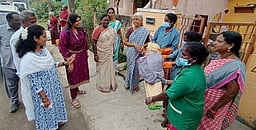 தூய்மைப் போகி பணி: கூடுதல் ஆட்சியா் தொடக்கி வைத்தாா்