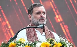 அனைவருக்கும் சமமான கல்வி வேண்டும்; தனியார்மயம் கூடாது : ராகுல் காந்தி