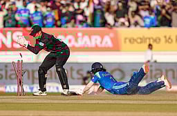 2-வது ஒருநாள் ஆட்டம்: நியூஸிலாந்திடம் வீழ்ந்தது இந்தியா!