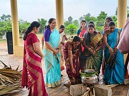 ஆலங்குளம் கல்லூரியில் சமத்துவப் பொங்கல்
