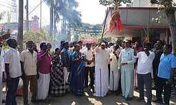 திருவள்ளூா் நகராட்சியில் சமத்துவப் பொங்கல் விழா