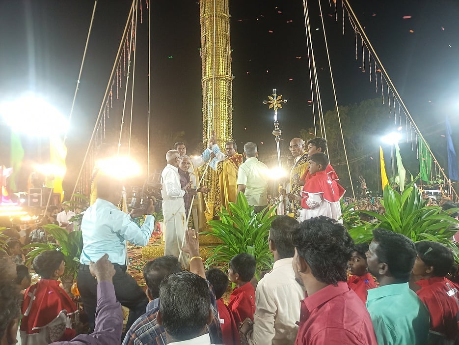 பொத்தக்காலன்விளை திருக்கல்யாண மாதா திருத்தல தோ் திருவிழா கொடியேற்றம்