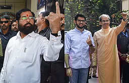 மகாராஷ்டிர தேர்தலில் முறைகேடு: தேர்தல் அதிகாரியை இடைநீக்கம் செய்ய வலியுறுத்தல்!