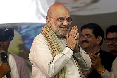 தில்லியில் சா்வதேச காத்தாடி விழா- அமித் ஷா தொடங்கி வைத்தாா்