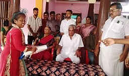 பொங்கல் விழாவில் ஏழைகளுக்கு நல உதவி