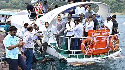 அந்தமானில் கடல் நடுவே மீன் பண்ணை திட்டம் தொடக்கம்! நாட்டிலேயே முதல் முறை!