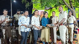 சேரன்மகாதேவியில் போலீஸ் - பொதுமக்கள் நல்லுறவு விளையாட்டுப் போட்டிகள்