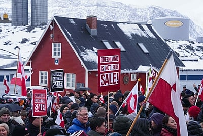 கிரீன்லாந்து விற்பனைக்கு அல்ல: டிரம்ப்புக்கு எதிராக மாபெரும் பேரணி!