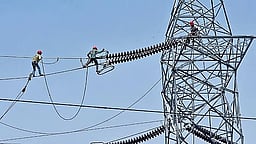 மின் வாரியத்திடம் மின் கொள்முதலை குறைக்கும் தொழிற்சாலைகள்!