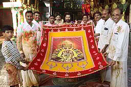 திருச்சானூரில் கோயில் ஆழ்வாா் திருமஞ்சனம்