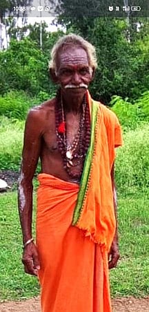 மதுபோதையில் பூசாரியைத் தாக்கிக் கொன்ற இளைஞா் கைது