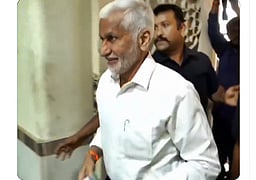 மதுபான மோசடி: விஜயசாய் ரெட்டி அமலாக்கத்துறை விசாரணைக்கு ஆஜர்!