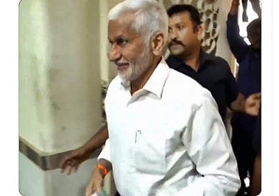 மதுபான மோசடி: விஜயசாய் ரெட்டி அமலாக்கத்துறை விசாரணைக்கு ஆஜர்!