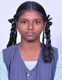 தேசிய கட்டுரைப் போட்டியில் சங்கா் நகா் பள்ளி மாணவி சிறப்பிடம்