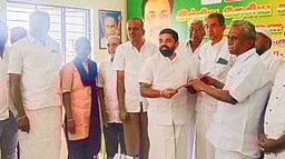 ஈரோடு வடக்கு மாவட்ட காங்கிரஸ் 
தலைவா் பொறுப்பேற்பு