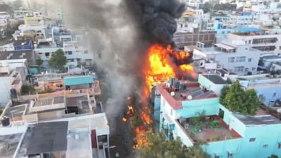 கோவையில் உதிரிபாகக் கடையில் பயங்கர தீ விபத்து!