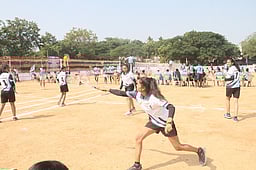 பாளை.யில் பெடரேஷன் கோப்பை பூப்பந்தாட்டப் போட்டி தொடக்கம்