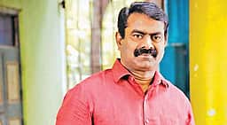 காரைக்குடி தொகுதியில் சீமான் உள்பட 25 வேட்பாளா்கள் போட்டி