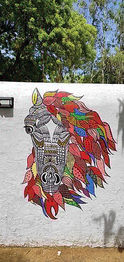 மனஅமைதிக்கு மண்டலா ஓவியங்கள்!