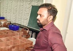 சீட் பெல்ட் உயிரைக் காப்பாற்றியது: பத்தனம்திட்டா மாவட்ட ஆட்சியர்