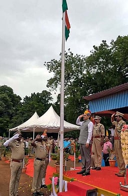 உயா்நீதிமன்றம், மாநகராட்சியில் குடியரசு தின விழா!