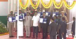 குடியரசு நாள்: பல்வேறு பிரிவுகளில் பதக்கங்கள், விருதுகளை வழங்கினார் முதல்வர் ஸ்டாலின்  