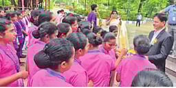 குடியரசு தினம்: சிறந்த சேவையாற்றிய மருத்துவத் துறையினருக்கு கௌரவம்