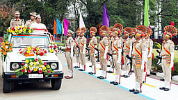 சேலம் ரயில்வே கோட்டத்தில் 
ரு. 612.58 கோடி வருவாய்