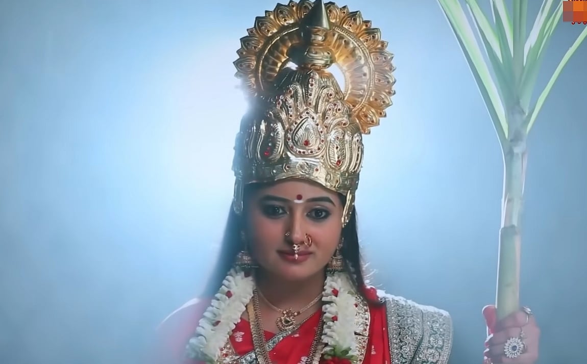 புது வசந்தம் தொடரில் அம்மனாக நடிக்கும் அக்ஷயா!