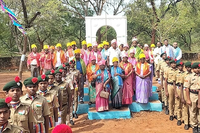 தம்மம்பட்டி அரசுப் பள்ளி 70 ஆண்டுகள் நிறைவு விழா: 104 ஆசிரியர்களுக்குப் பாராட்டு!