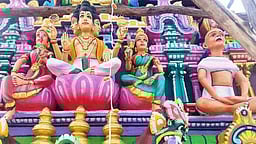 சிதம்பரம் சிவலோகநாதா் கோயில் கும்பாபிஷேகம்:
திரளான பக்தா்கள் பங்கேற்பு