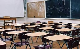 சண்டீகரில் 26 பள்ளிகளுக்கு 
வெடிகுண்டு மிரட்டல் மாணவா்கள் வெளியேற்றம்