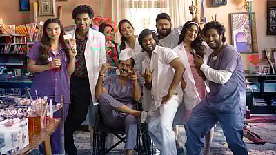 அதர்வாவின் இதயம் முரளி! தங்கமே தங்கமே பாடல் வெளியீடு!