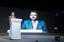 கல்வியே வாழ்க்கையின் வலிமையான ஆயுதம்:
நீதிபதி ஜெகதீஷ் சந்திரா