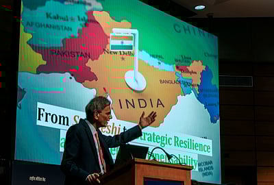 10 லட்சம் பேருக்கு 0.11 விமான நிலையங்கள் மட்டுமே..! -பொருளாதார ஆய்வறிக்கை சொல்வதென்ன? 