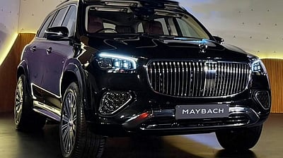 பென்ஸ் பிரியர்களுக்கு.. மேபேக் ஜி.எல்.எஸ். கார் அறிமுகம்!