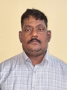 ஜெகதேவி மின்வாரிய அலுவலகத்தில் ரூ.1.70 கோடி கையாடல்: இருவா் கைது